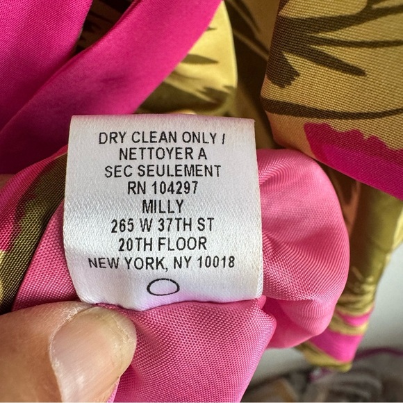 Milly Silk Tropical Palm Tie Waist
Dress in Pink and Green Size 8 - Picture 13 of 16